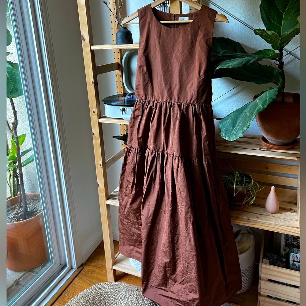 Aritzia | Wilfred Midi Dress with Pockets